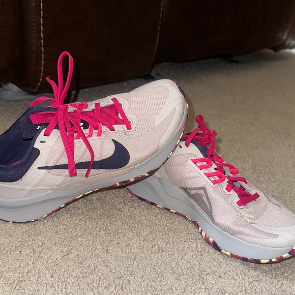 Nike Shoes - Nike Trail Juniper Trail shoes